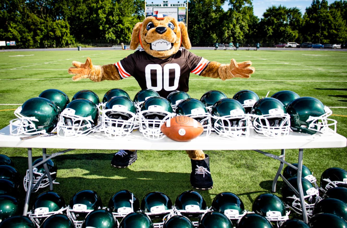 Xenith partners with Browns HELMETS program to provide more than 350 h